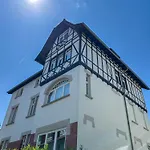 Apartament Grosse In Jugendstil-villa, Kassel-bad Wilhelmshoehe Am Unesco-bergpark, Herkulesblick, 3 Schlafzimmer, Boxspring-betten, Bis 8 Personen, Balkon, Kostenfreie Parkplaetze - Art City-studio 11 *