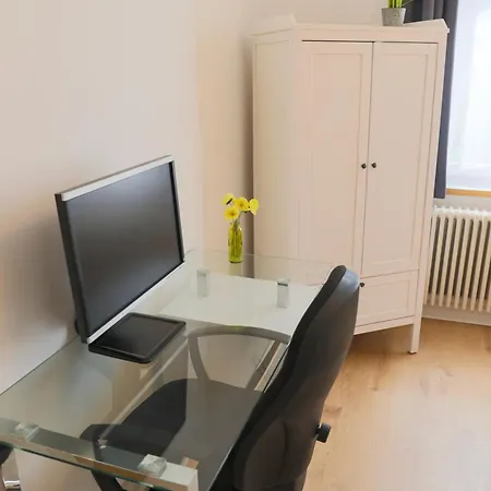 דירה Grosse In Jugendstil-villa, Kassel-bad Wilhelmshoehe Am Unesco-bergpark, Herkulesblick, 3 Schlafzimmer, Boxspring-betten, Bis 8 Personen, Balkon, Kostenfreie Parkplaetze - Art City-studio 11 קאסל