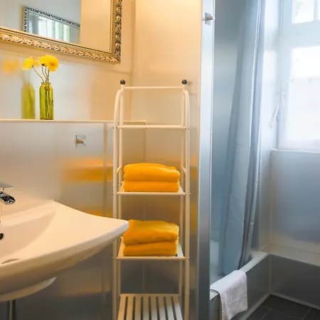 Apartamento Art City-studio Kassel-bad Wilhelmshoehe Am Unesco-bergpark, Herkulesblick, 3 Schlafzimmer Bis 8 Personen, Balkon, Kostenfreie Parkplaetze *