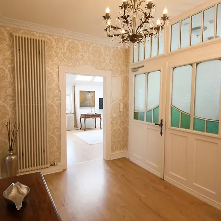 Grosse In Jugendstil-villa, Kassel-bad Wilhelmshoehe Am Unesco-bergpark, Herkulesblick, 3 Schlafzimmer, Boxspring-betten, Bis 8 Personen, Balkon, Kostenfreie Parkplaetze - Art City-studio 11 كاسيل