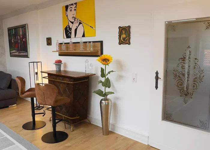 Grosse In Jugendstil-villa, Kassel-bad Wilhelmshoehe Am Unesco-bergpark, Herkulesblick, 3 Schlafzimmer, Boxspring-betten, Bis 8 Personen, Balkon, Kostenfreie Parkplaetze - Art City-studio 11 Apartment Kassel