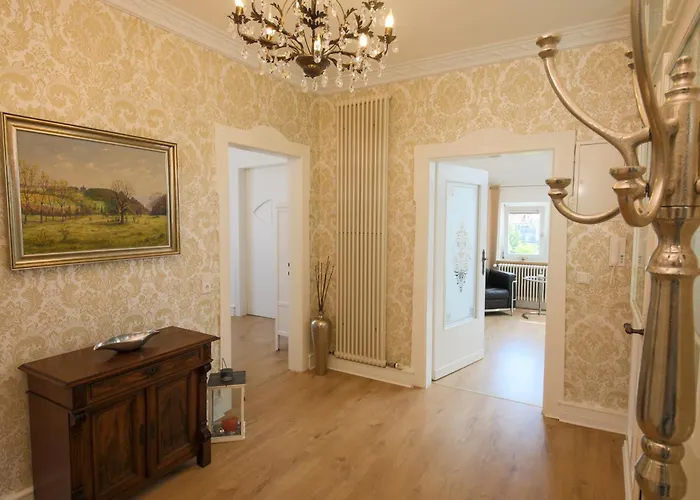 Grosse In Jugendstil-villa, Kassel-bad Wilhelmshoehe Am Unesco-bergpark, Herkulesblick, 3 Schlafzimmer, Boxspring-betten, Bis 8 Personen, Balkon, Kostenfreie Parkplaetze - Art City-studio 11 Apartment Kassel