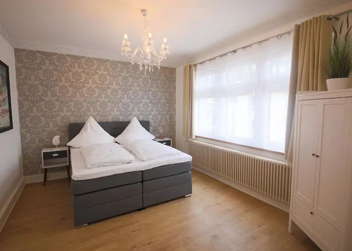 Grosse In Jugendstil-villa, Kassel-bad Wilhelmshoehe Am Unesco-bergpark, Herkulesblick, 3 Schlafzimmer, Boxspring-betten, Bis 8 Personen, Balkon, Kostenfreie Parkplaetze - Art City-studio 11 Apartment